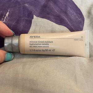 Aveda Mineral Tinted Moisture (Liquid Foundation) in 01/aspen